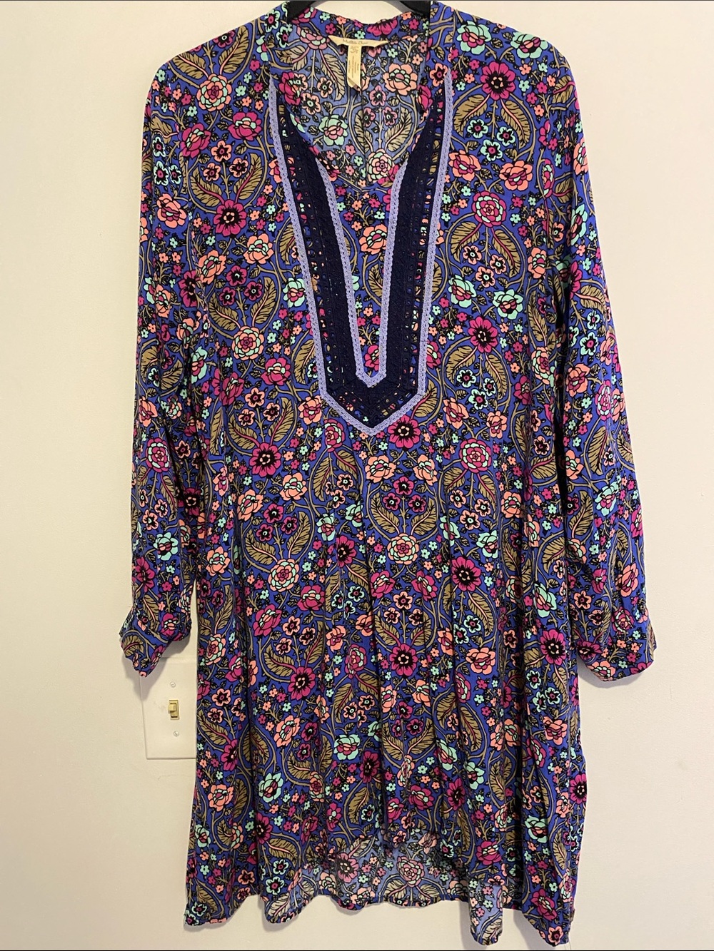 Matilda Jane Women's Floral V-Neck Tunic Dress - Navy and Multicolor